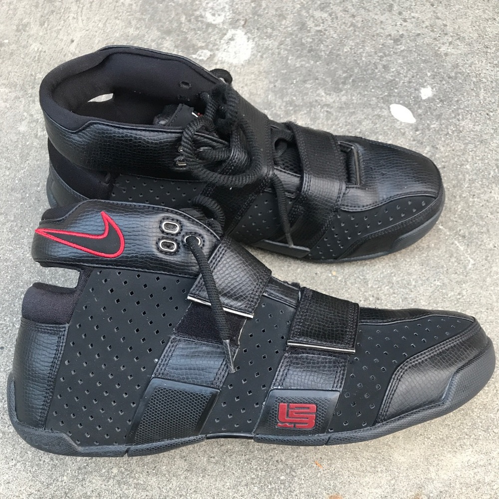 Today Only! Nike Zoom Lebrons 20-5-5